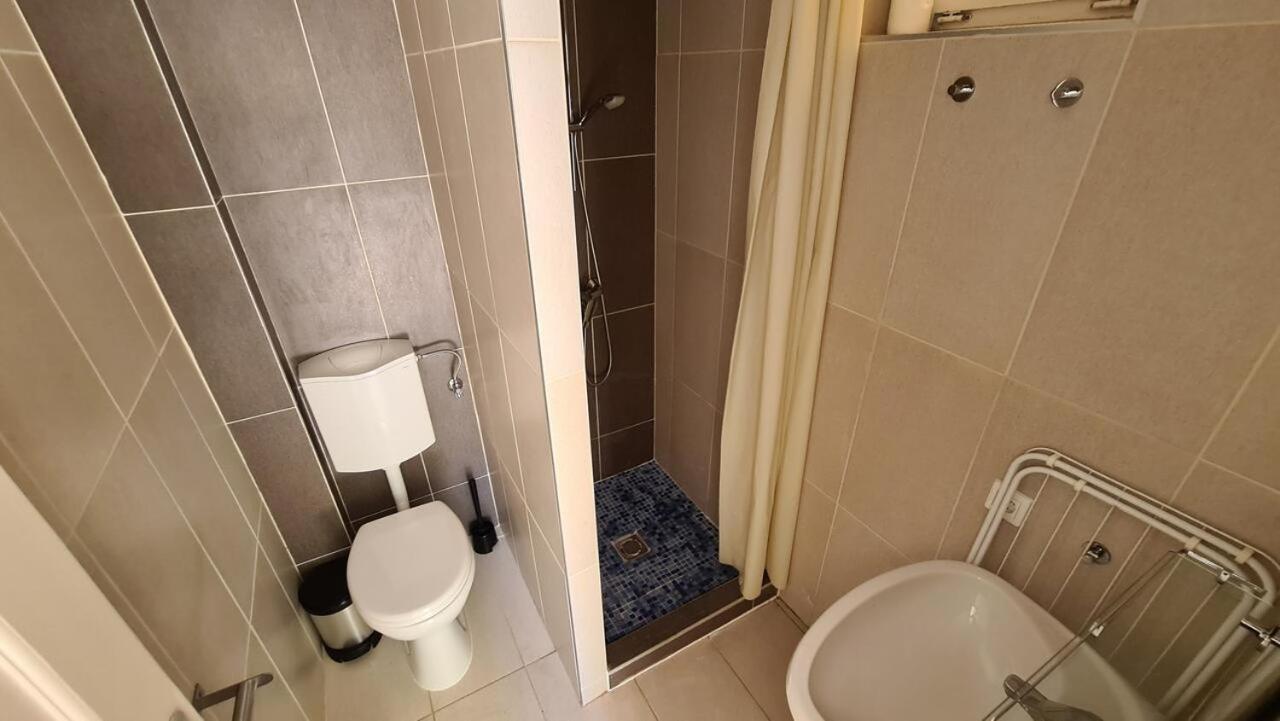Mediterran Apartman With Pool Siófok Zewnętrze zdjęcie